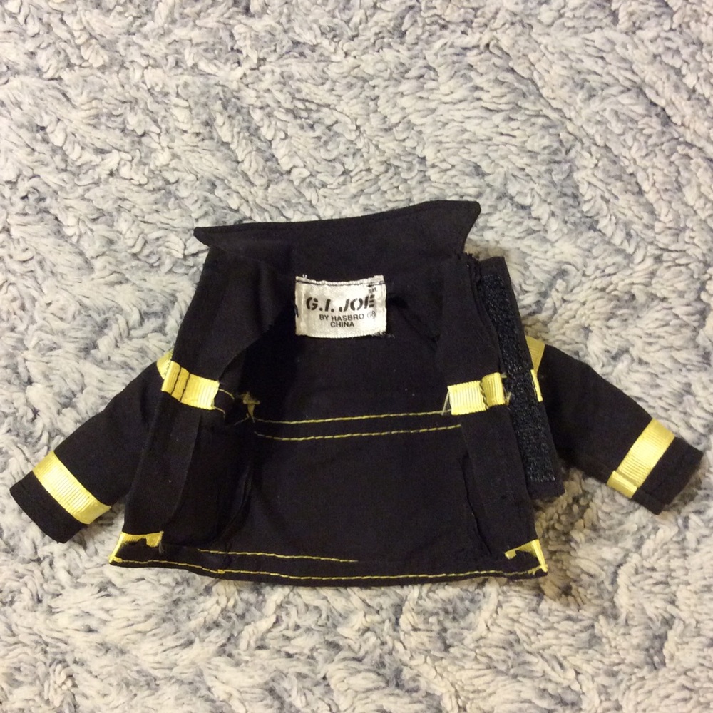 GI Joe Firefighter - Picture 3 of 16